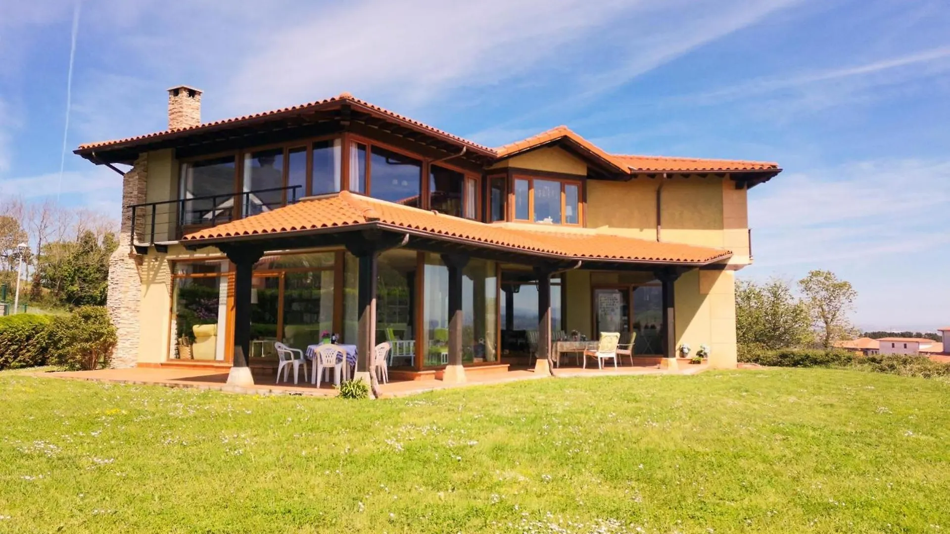 Magnifica Casa Con Increibles Vistas Villa Liencres